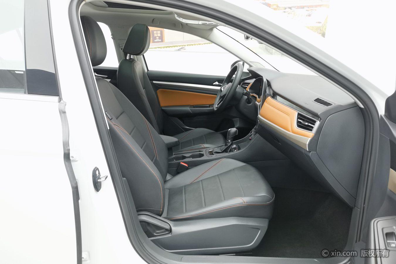 Volkswagen Bora id 4439267 из Китая 13