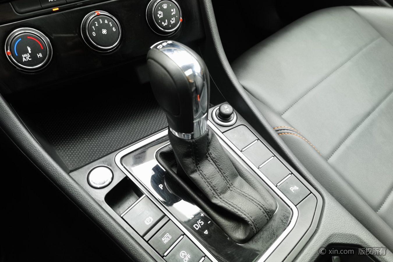 Volkswagen Bora id 4439267 из Китая 15