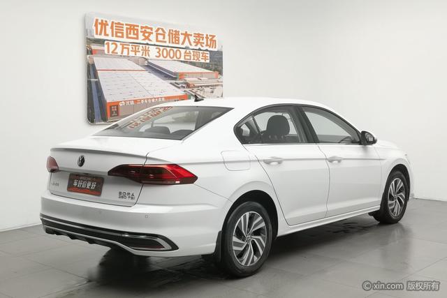 Volkswagen Bora 2023 280 TSI DSG — фото 4