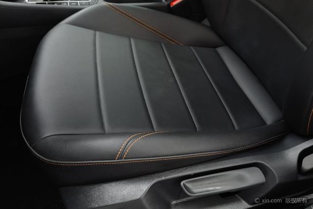 Volkswagen Bora 2023 280 TSI DSG — фото 18