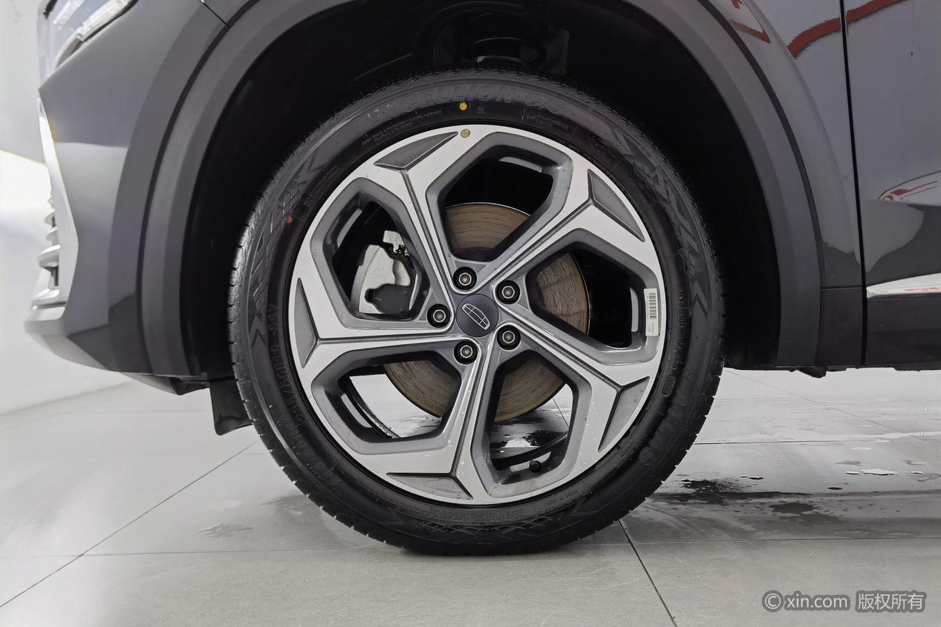Geely Monjaro L 2024 2.0TD DCT EVO