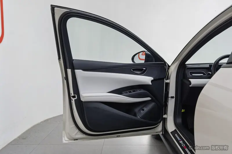 BYD Seal 06 — фото 15