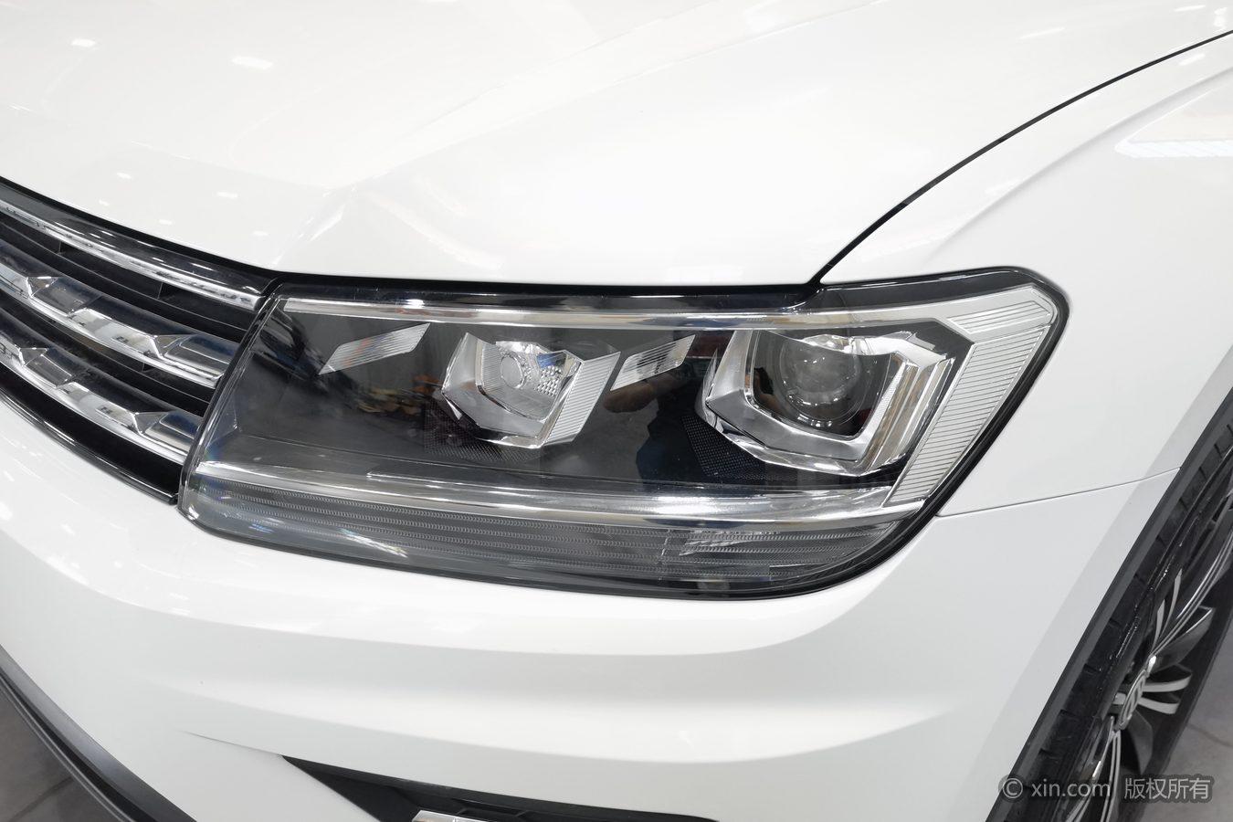 Volkswagen Tiguan L L 2020 330TSI AT Comfort VI