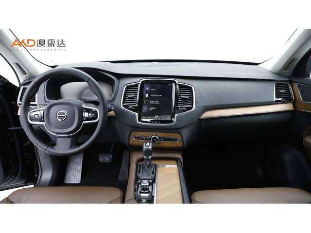 Volvo XC90 2020 T 6 4 WD 7 — фото 6