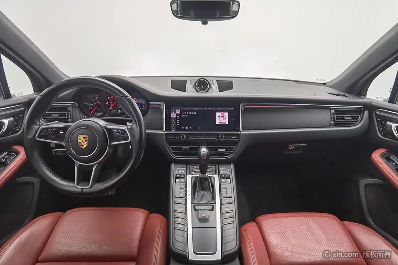Porsche Macan 2.0 T — фото 8