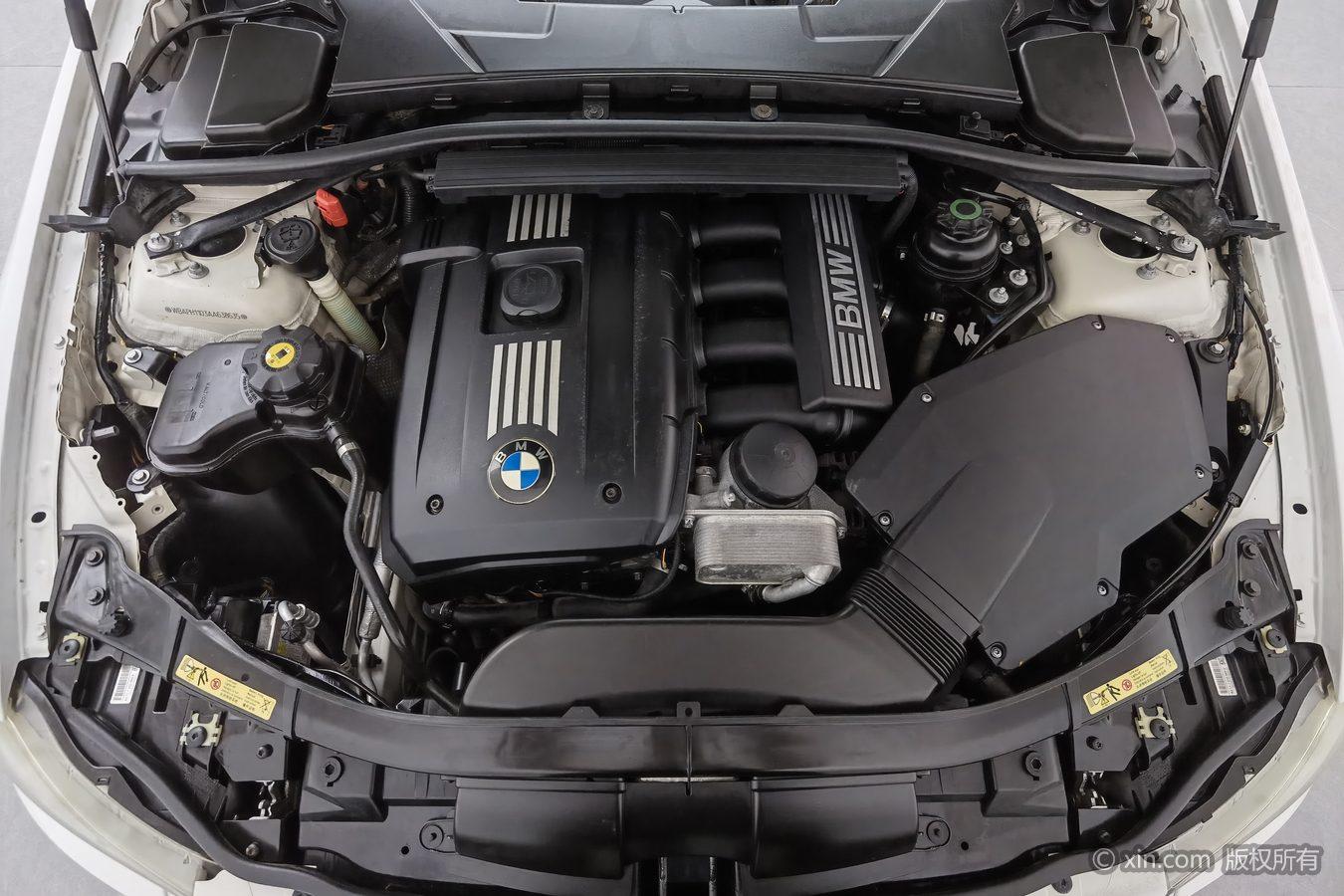 BMW 3 Series 3 2010 325i Luxury