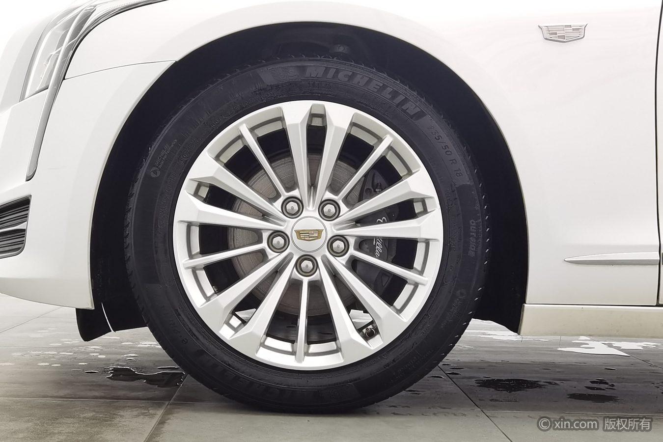 Cadillac CT6 2017 28T Fashion