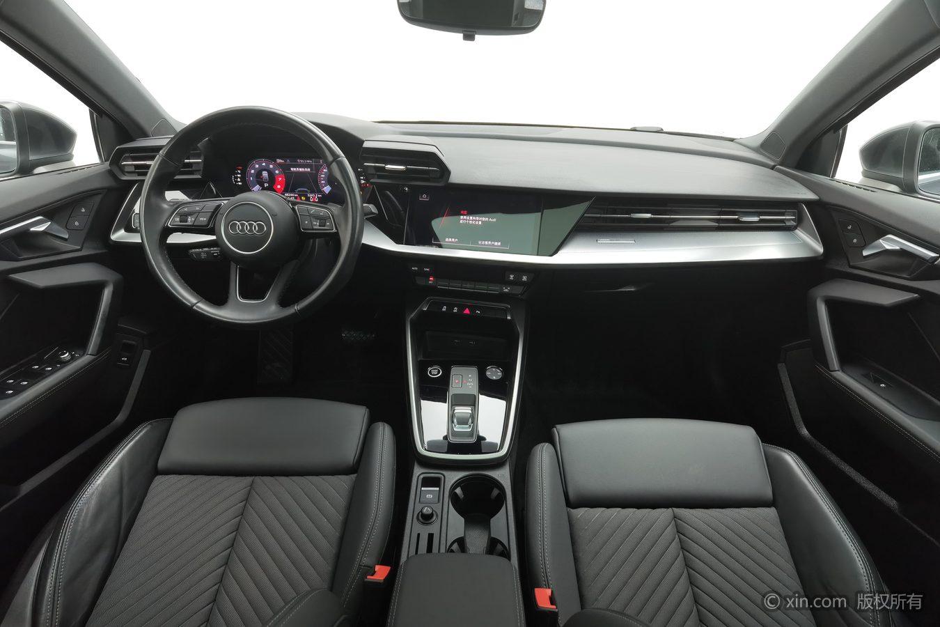 Audi A3 2023 Темно-серый из Китая, фото 5