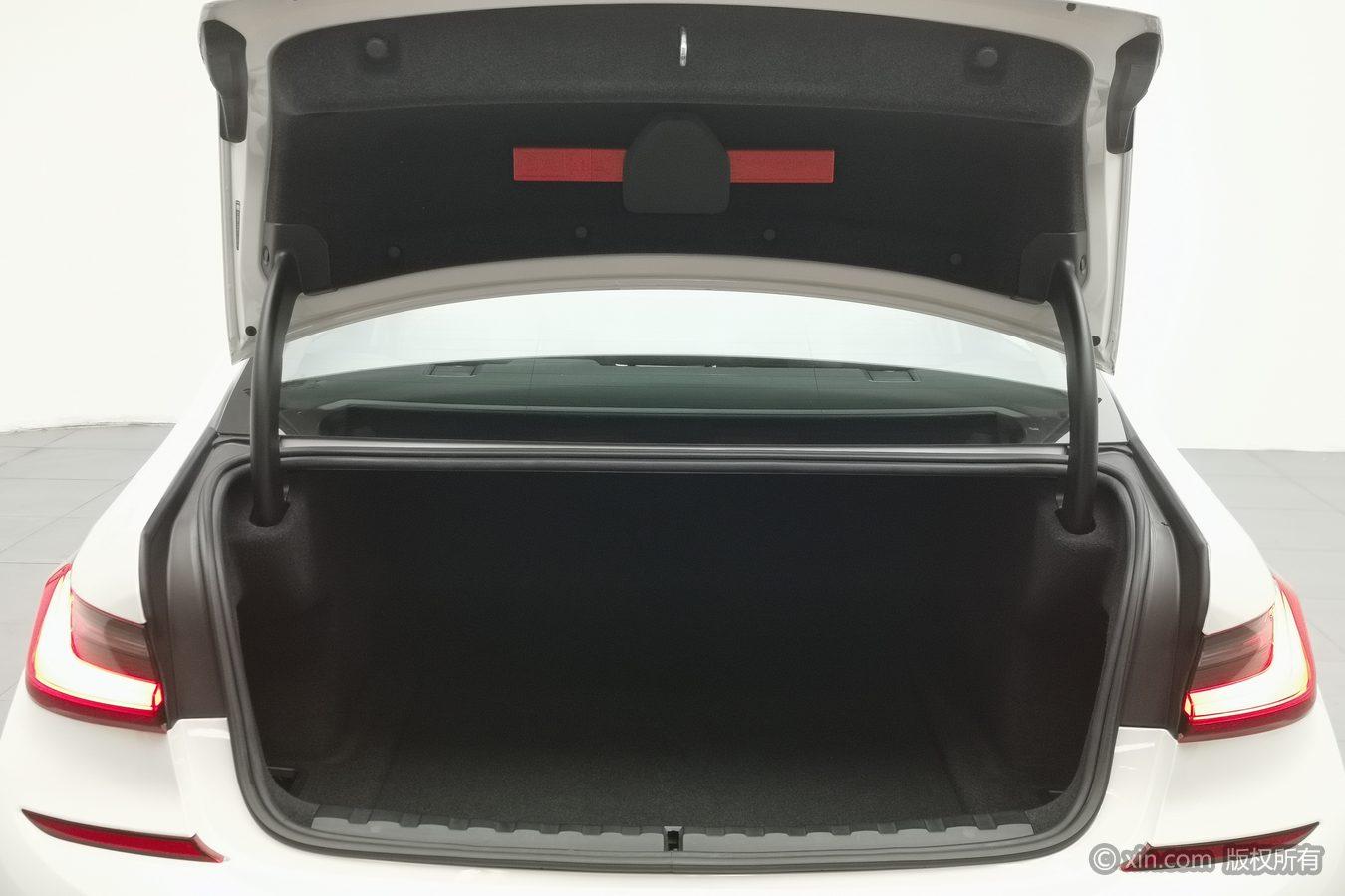 BMW 3 series id 4513916 из Китая 12