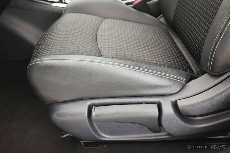 Nissan TIIDA 1.6 L CVT VI — фото 13