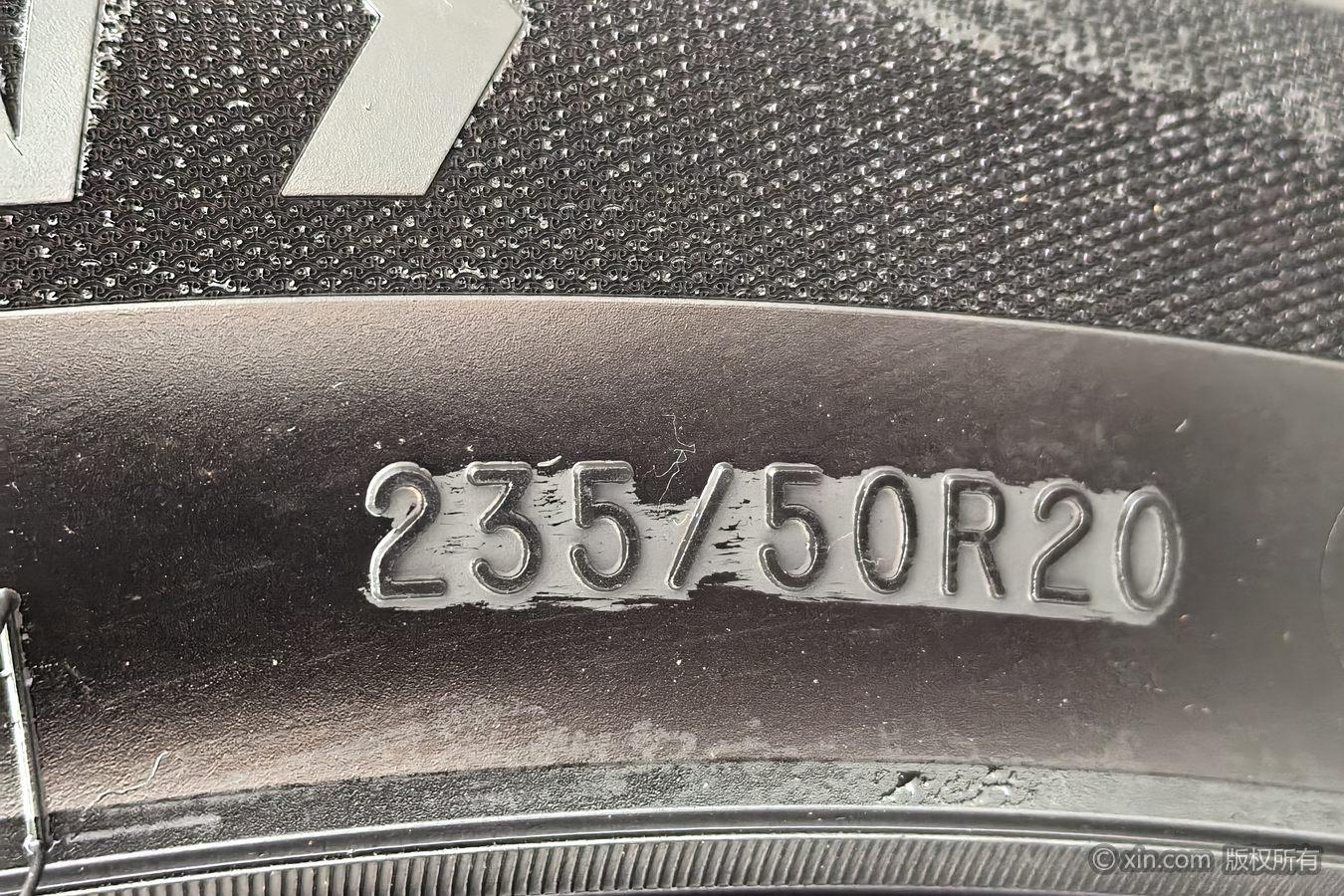 Land Rover Discovery Sport Sport 2020 249PS R-Dynamic S 5 мест