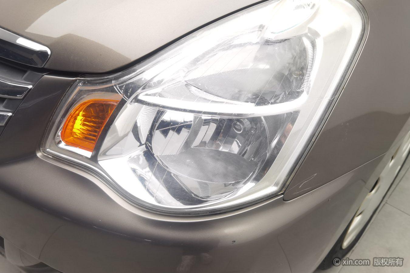 Nissan Sylphy 2012 1.6XE MT Comfort