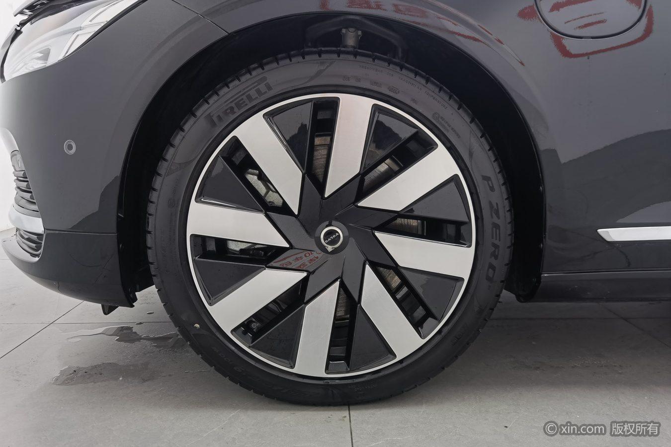 Volvo S90 PHEV 2024 T8 Luxury