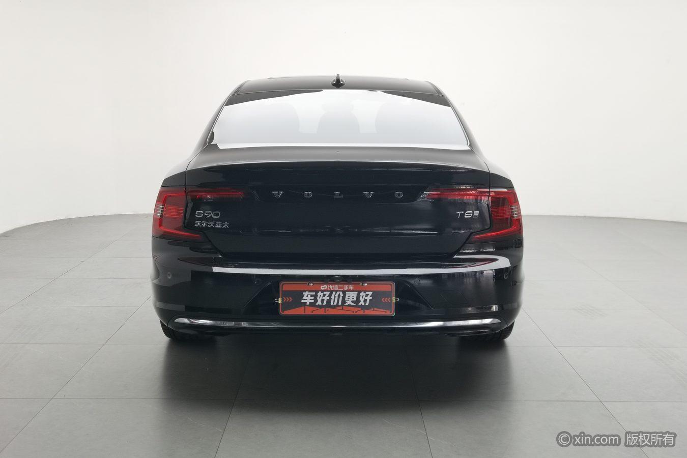 Volvo S90 PHEV 2024 T8 Luxury