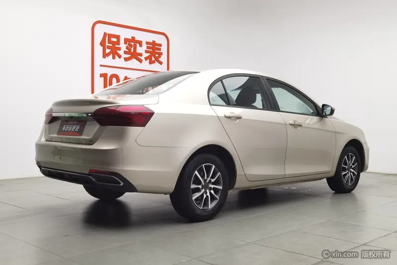 Geely Emgrand 1.5L механика люкс VI — фото 4