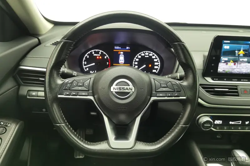 Nissan Teana 2.0 L XL Comfort — фото 9