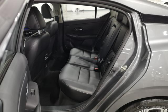 Nissan Sylphy 2023 Max — фото 19