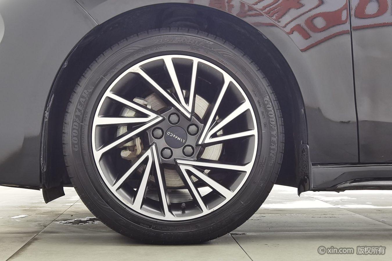 Lynk & Co 03 2021 2.0TD AT Plus