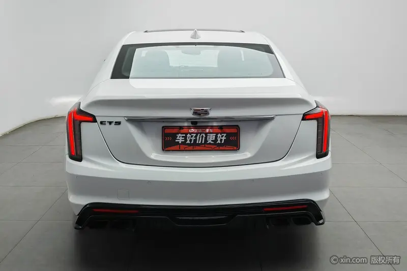 Cadillac CT5 — фото 3