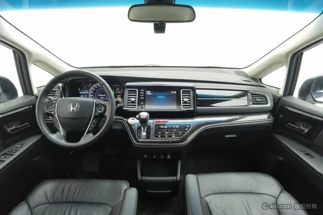 Honda Elysion 2019 2.0 L ·Hybrid — фото 12