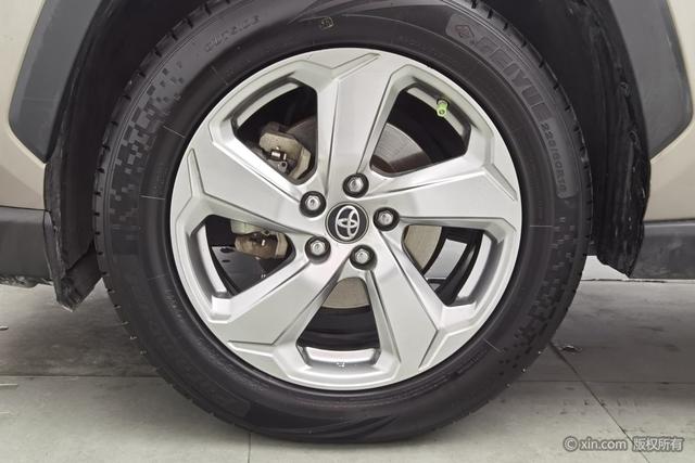 Toyota RAV4 2020 2.0 L CVT 2 WD — фото 5
