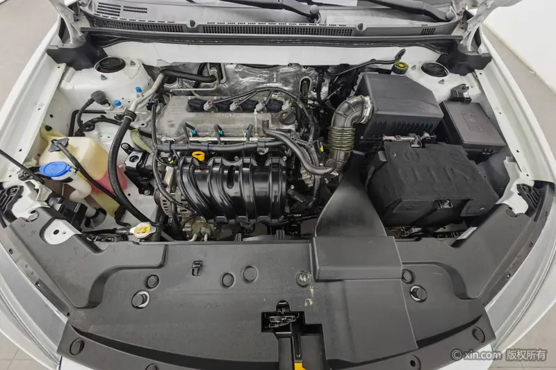 Geely Emgrand UP 1.5L механика комфорт — фото 6