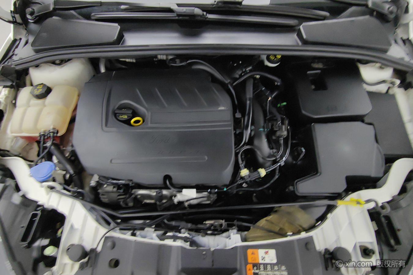 Ford Focus 2017 EcoBoost 180 AT Sport