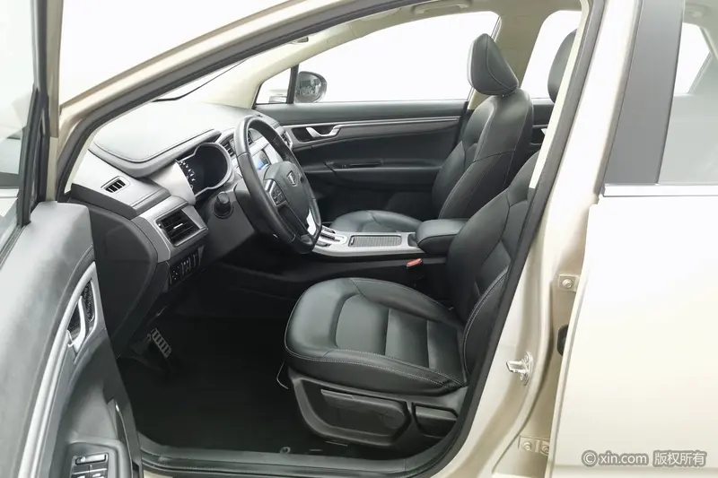 Geely Emgrand GS Sport 1.8 L AT — фото 11