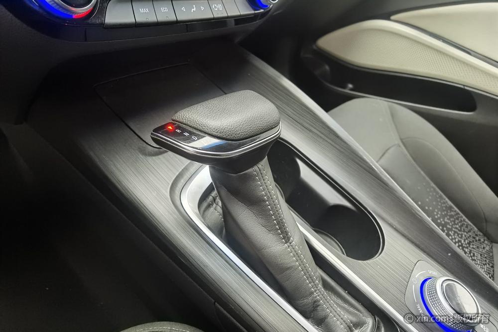 Buick Velite 6 PHEV, фото 14