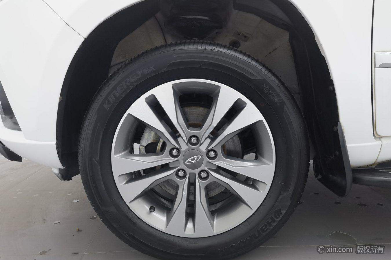 Chery Tiggo 3 3 2015 1.6L MT Sport