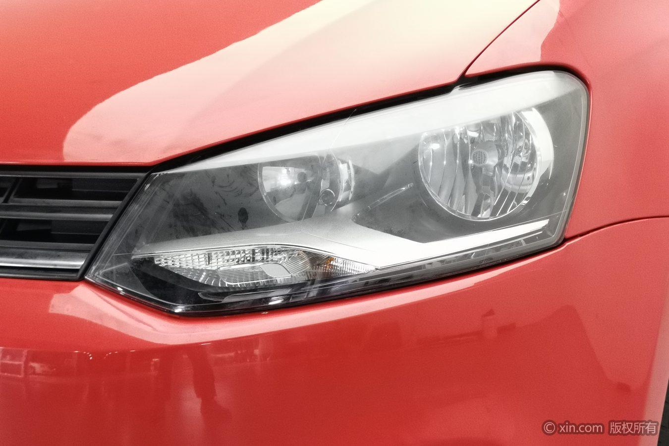 Volkswagen Polo 2016 1.4L MT