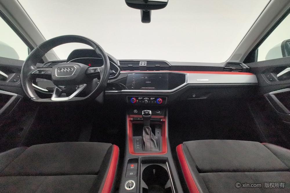 Audi Q3, фото 12