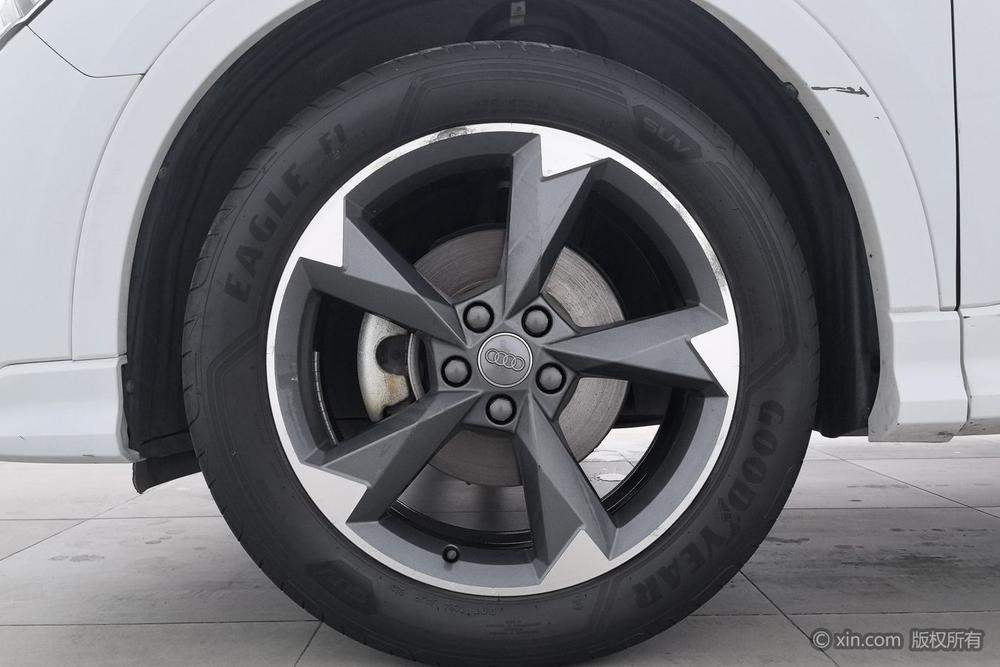 Audi Q3, фото 9