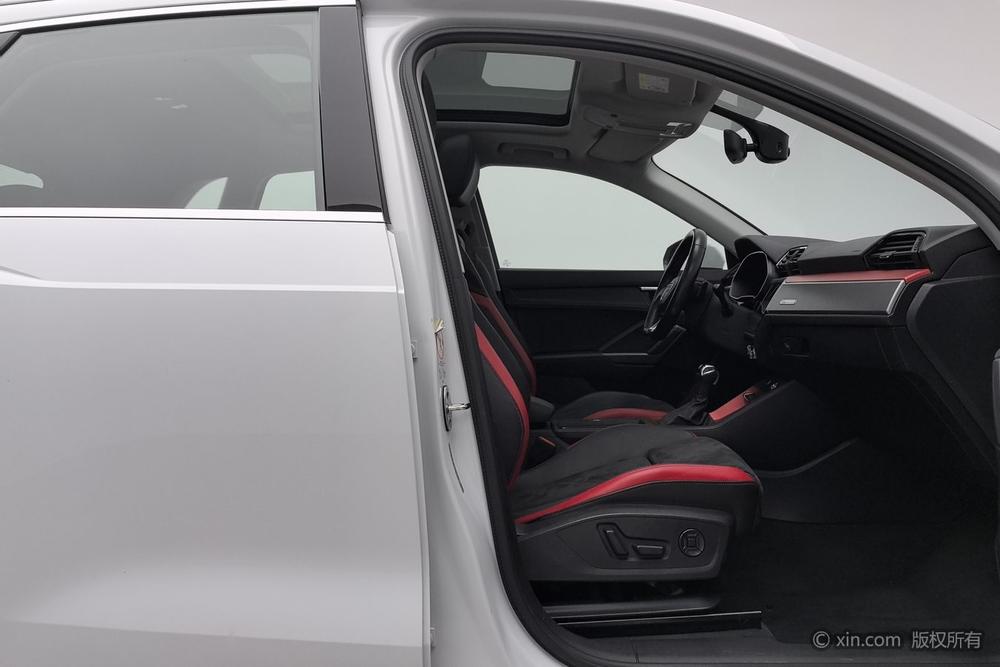 Audi Q3, фото 24