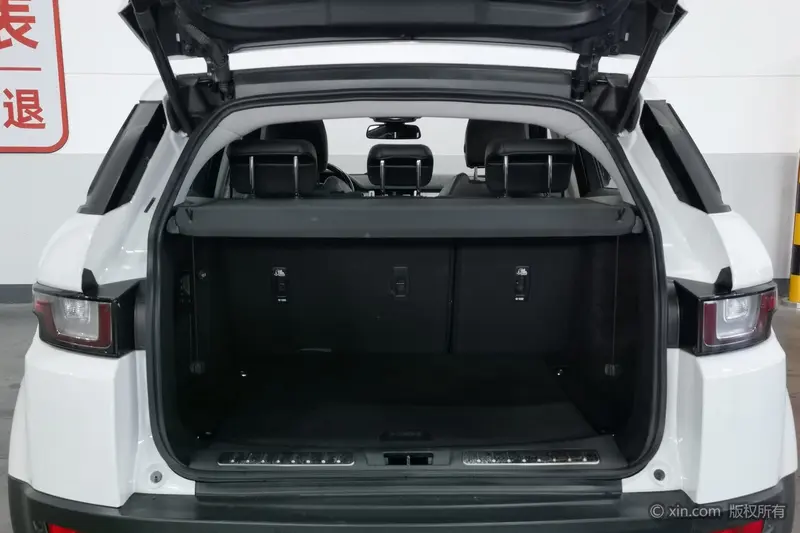 Land Rover Evoque 2.0 T SE — фото 18