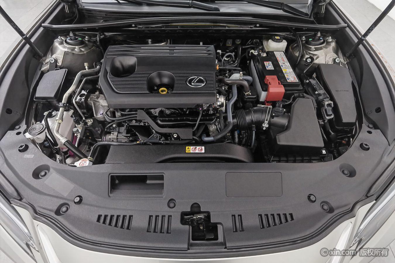 Lexus ES 2025 200 Premium