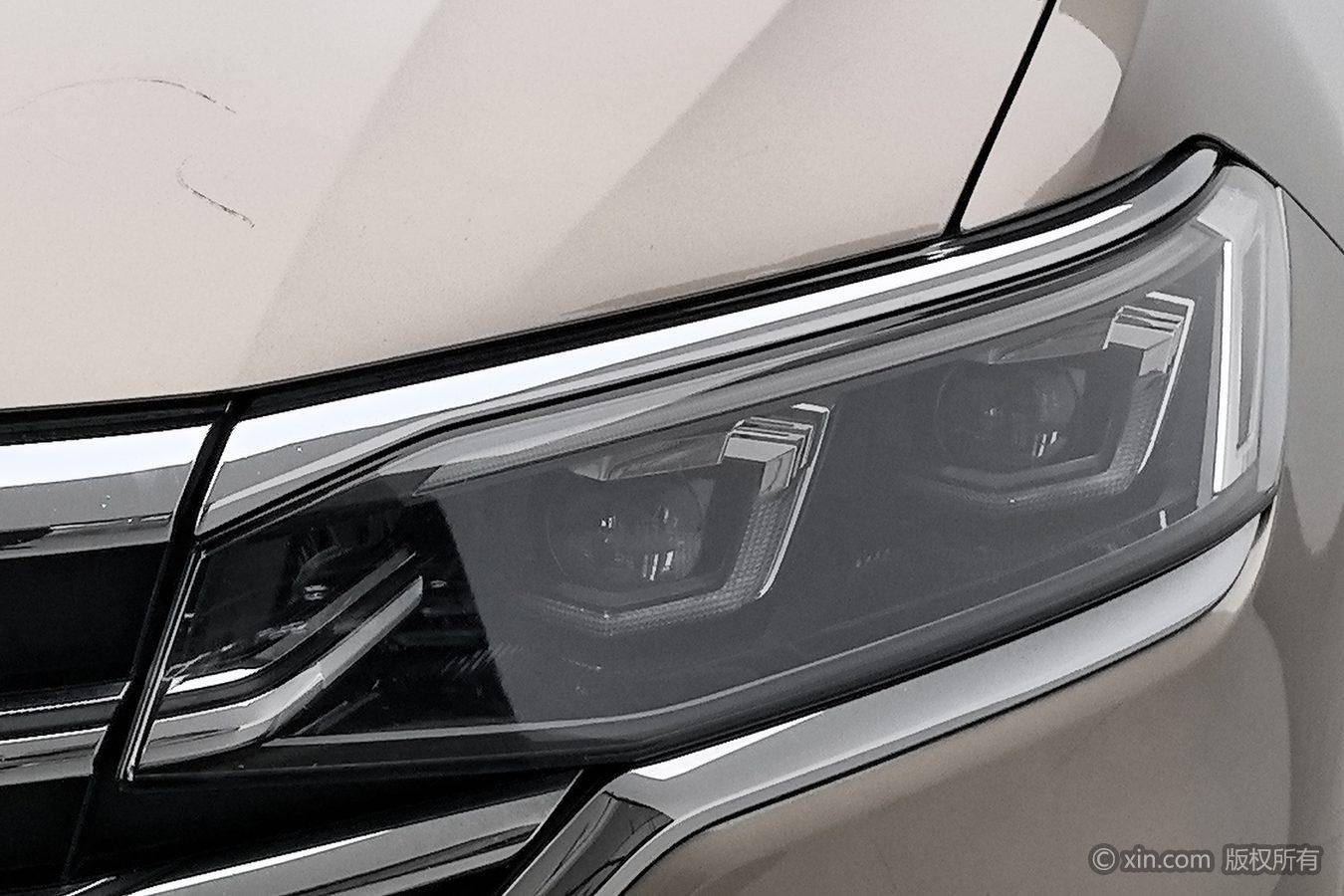 Volkswagen Viloran 2020 380TSI Luxury