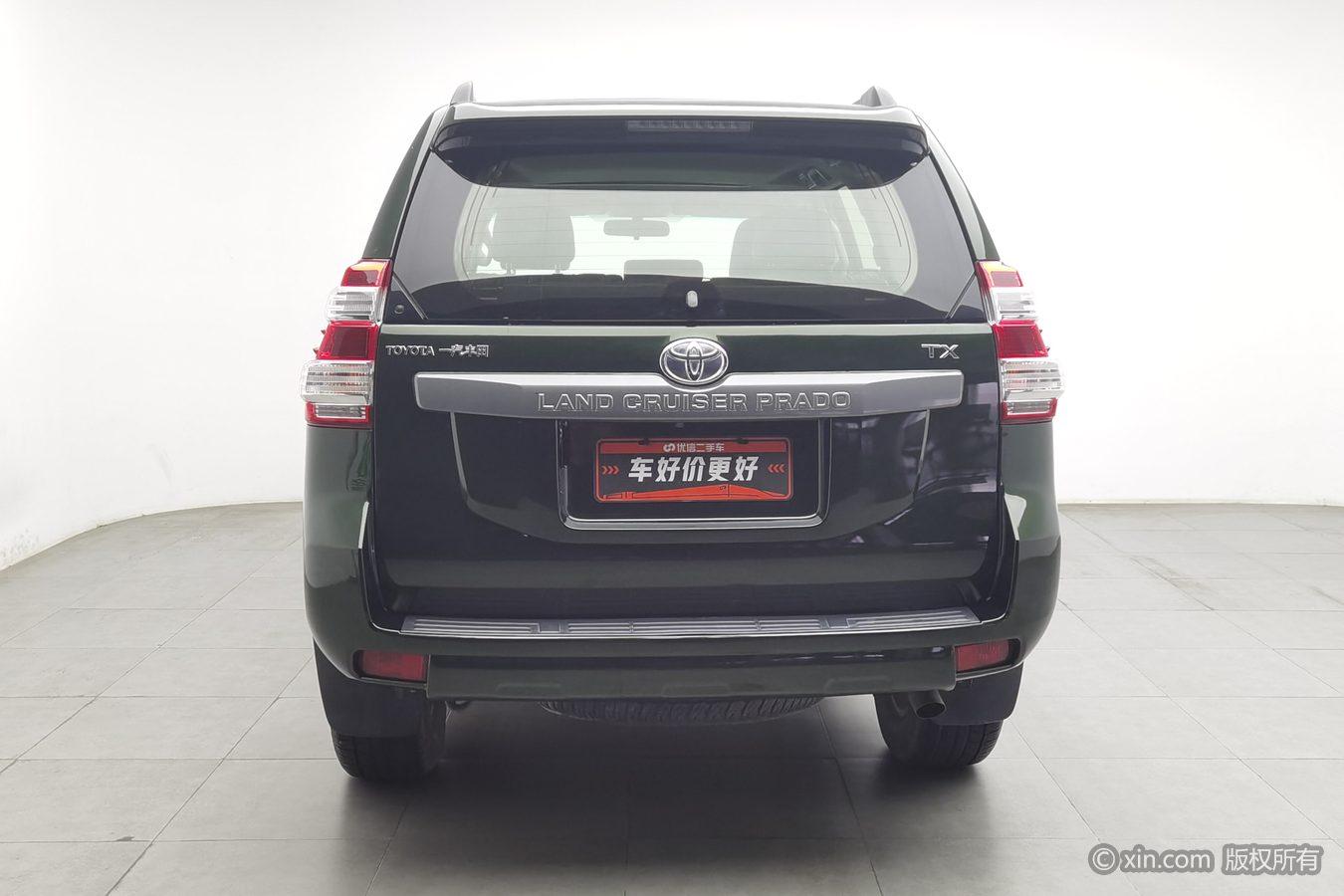 Toyota Land Cruiser Prado 2016 2.7L AT Luxury