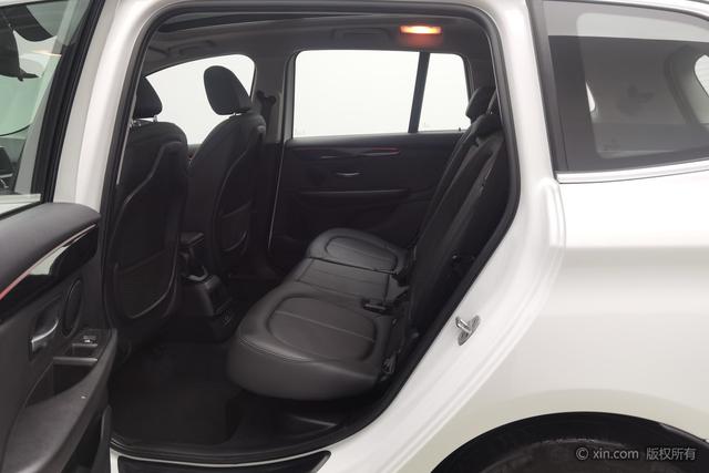 BMW 2 series multifunctional station wagon id 3804934 из Китая 12