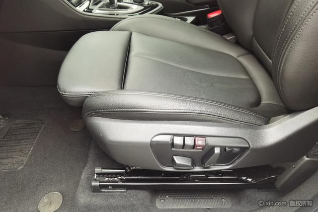 BMW 2 series multifunctional station wagon id 3804934 из Китая 16