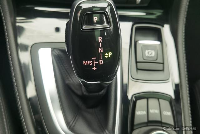 BMW 2 series multifunctional station wagon id 3804934 из Китая 17