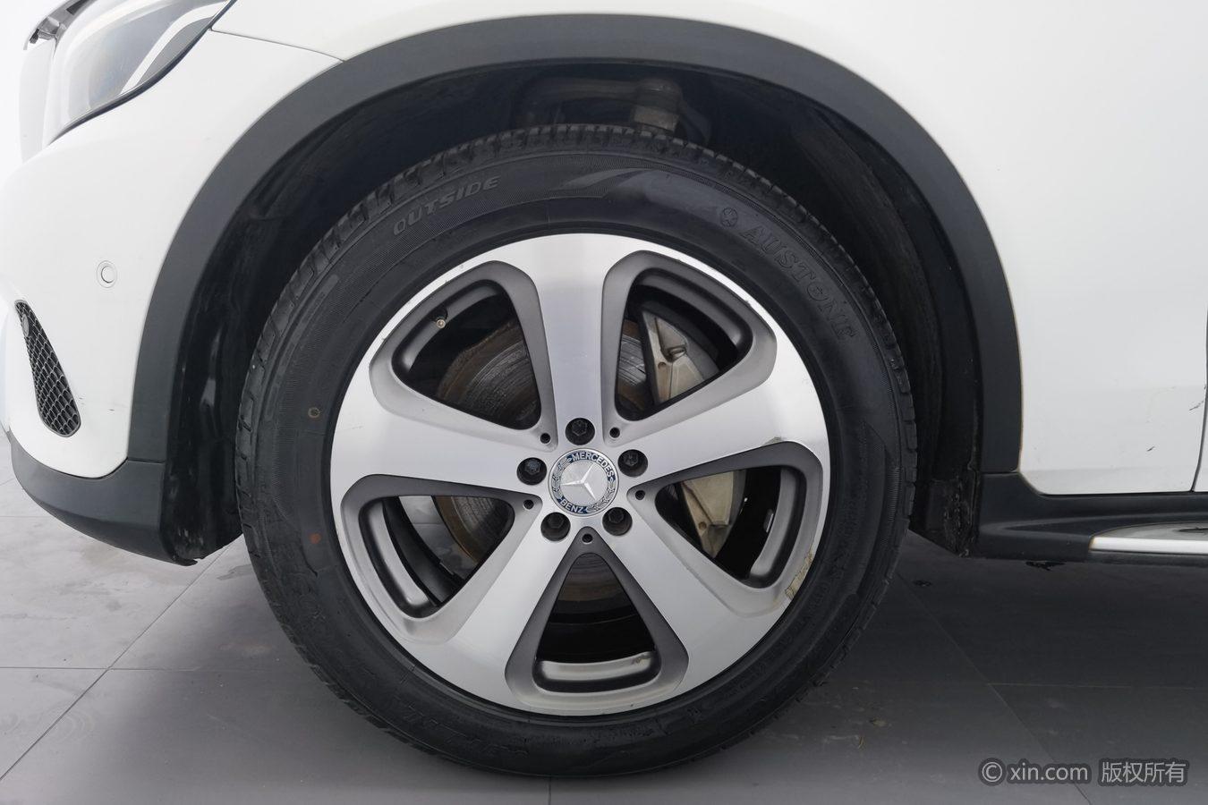 Mercedes-Benz GLC 2016 GLC 260 4MATIC Luxury