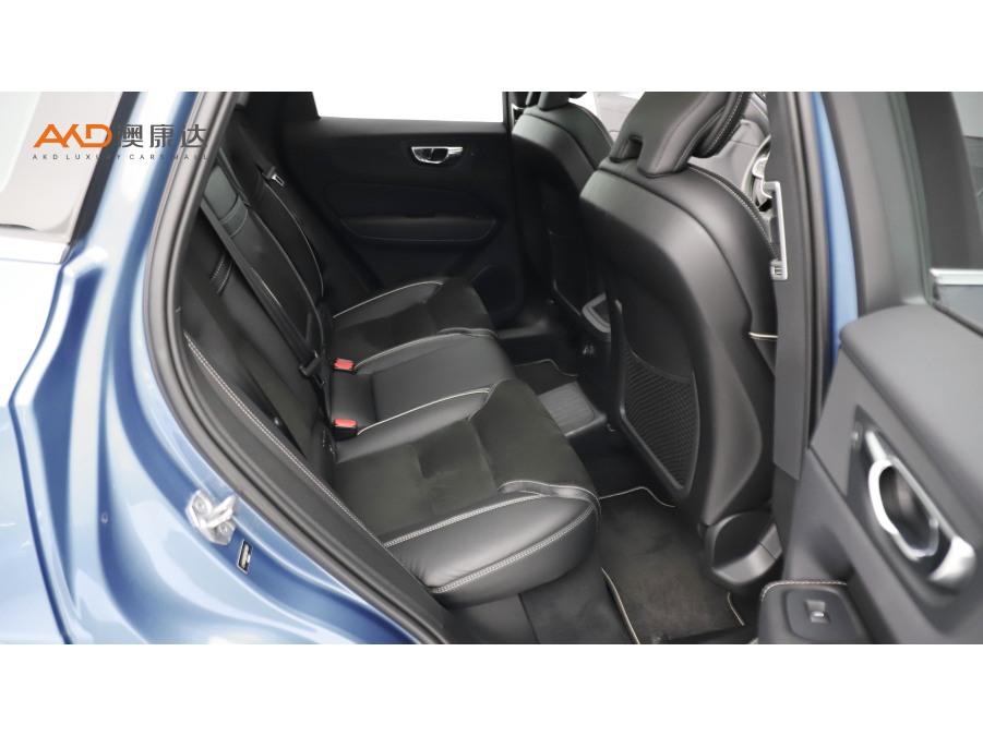 Volvo XC60 PHEV, фото 6