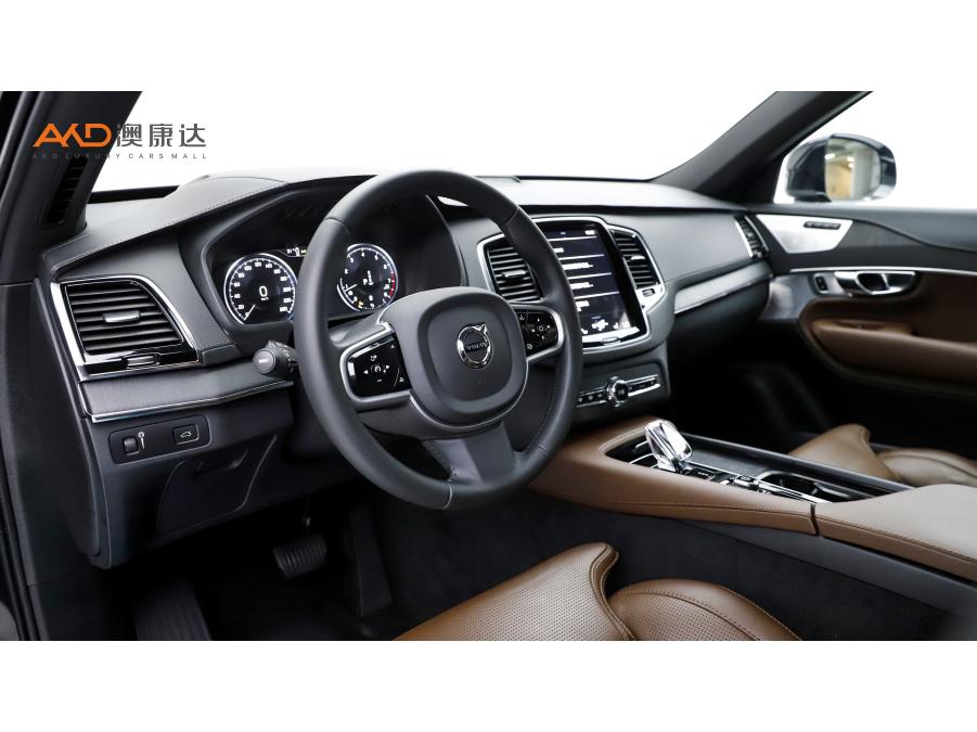 Volvo XC90 2022 B6 Luxury 7 мест