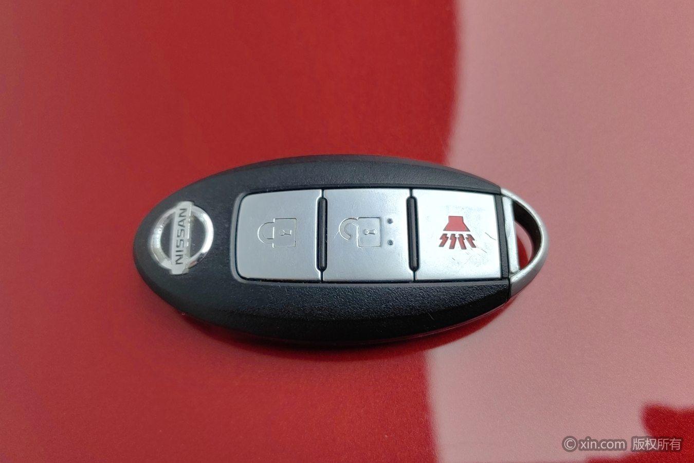 Nissan Qashqai 2011 2.0XV CVT 2WD