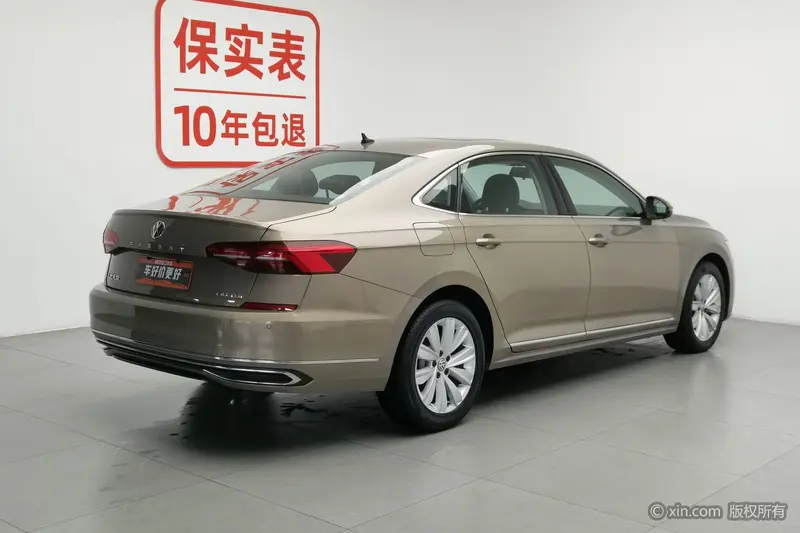 Volkswagen Passat — фото 4