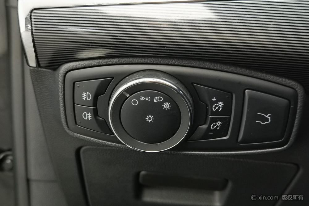 Ford Taurus, фото 17