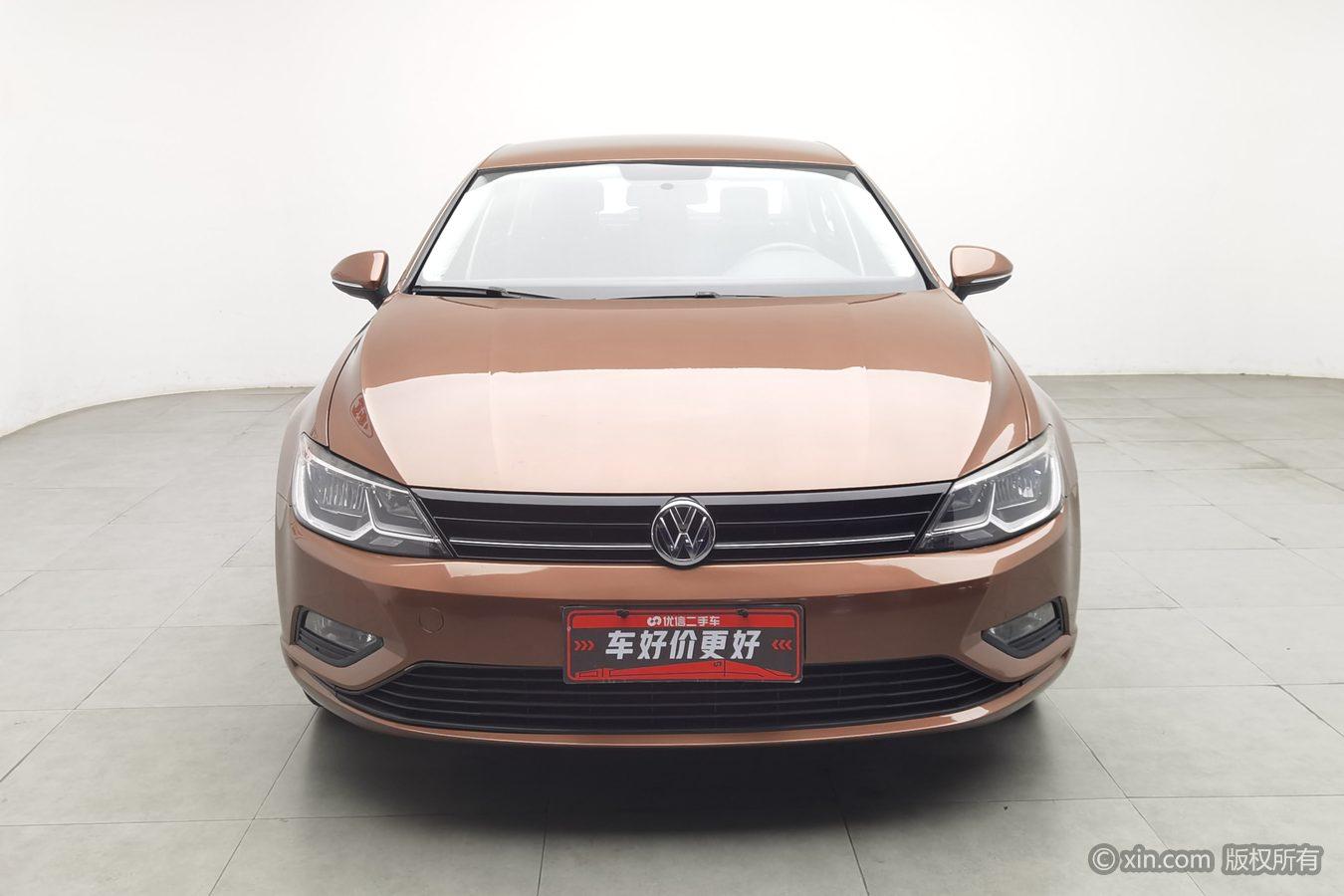 Volkswagen Lamando 2017 230TSI DSG