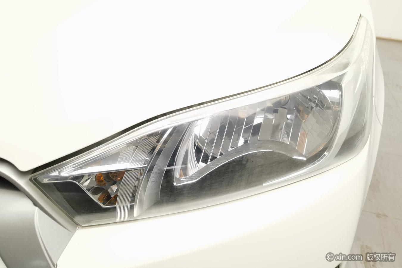 Toyota Yaris L Zhixuan YARIS L 2015 1.5E AT