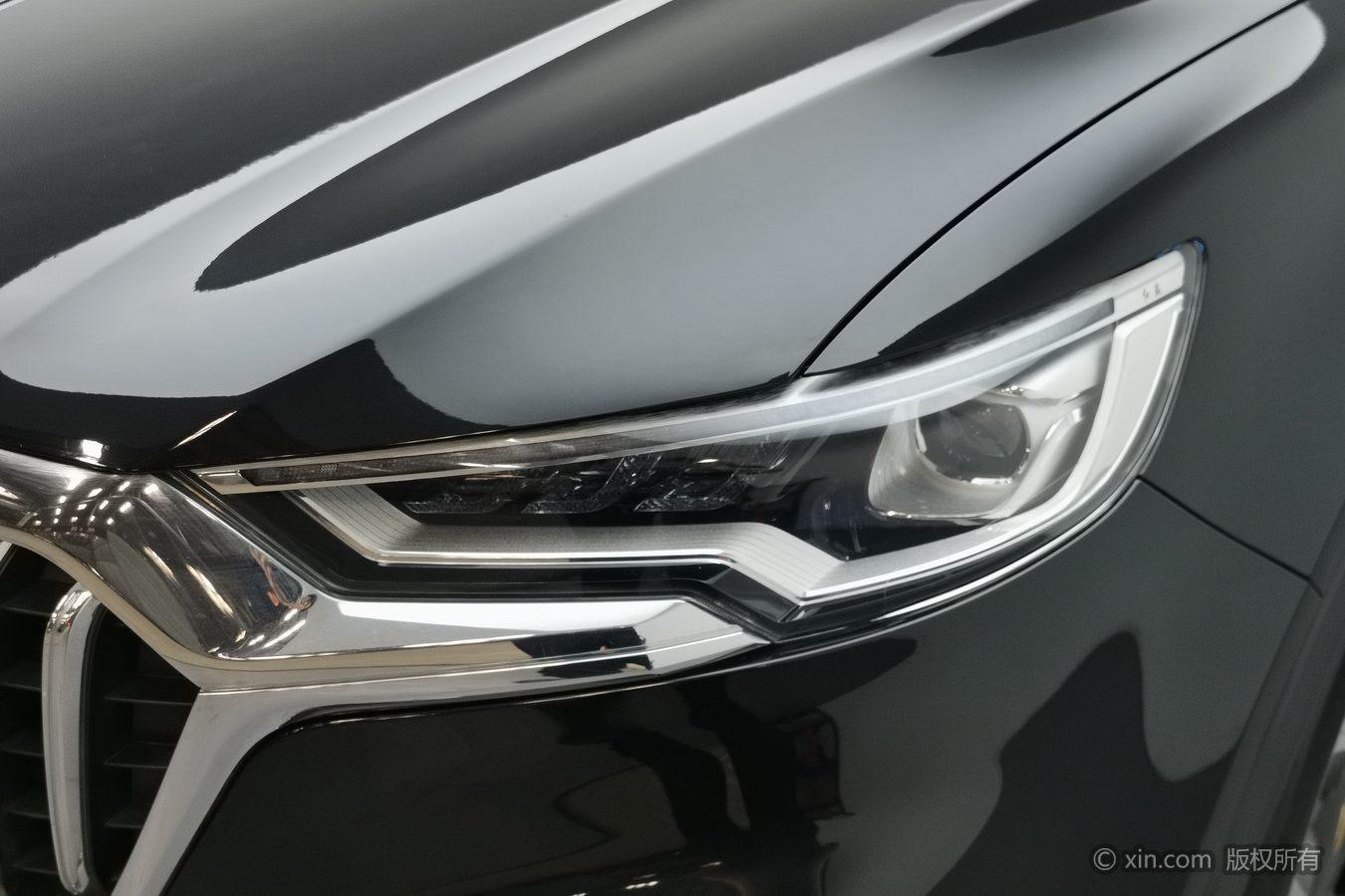 Hongqi HS5 2019 2.0T